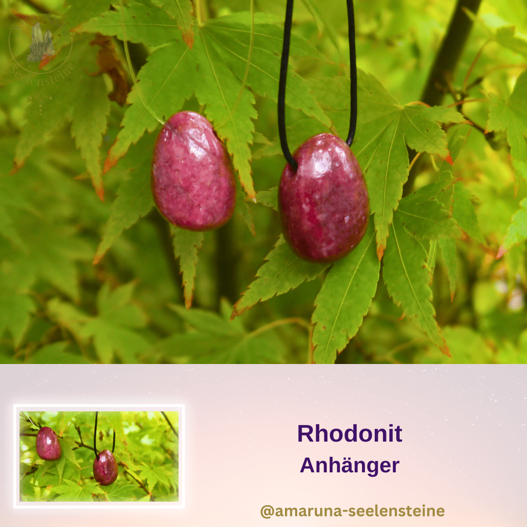 Rhodonit-Anhänger von AmaRuna Seelensteine – warmer Seelenstein-Anhänger für Selbstmitgefühl und Halt